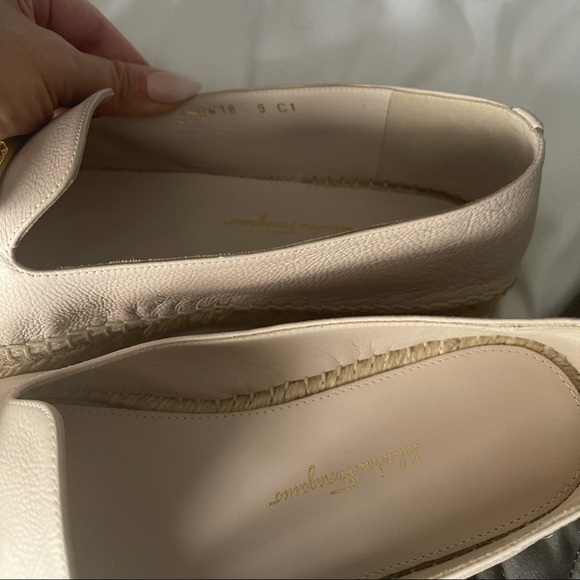 SALVATORE FERRAGAMO
Sannio Leather Espadrilles in Stone - Picture 5 of 8